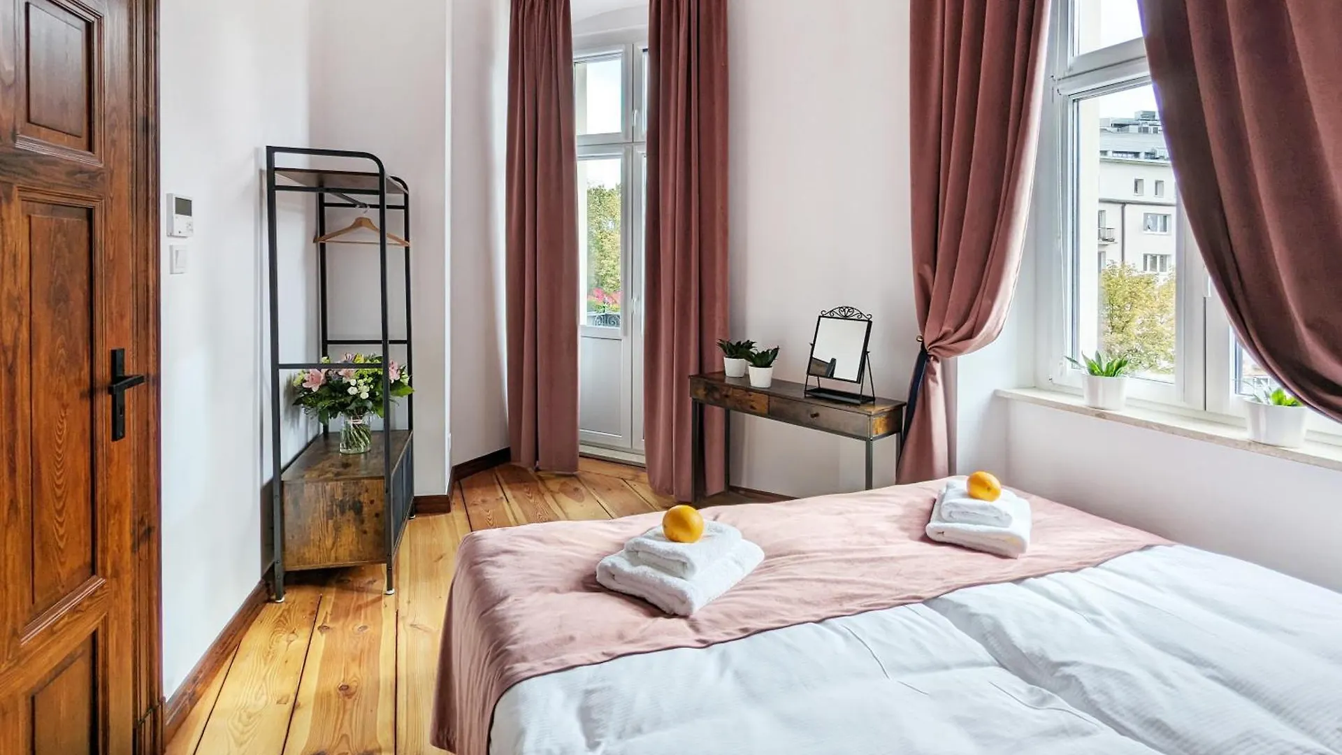Apart Otel Apartamenty Strzelecka 34 Poznan